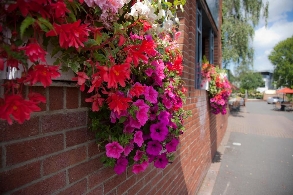 The Alexander Pope Hotel Twickenham Exterior photo